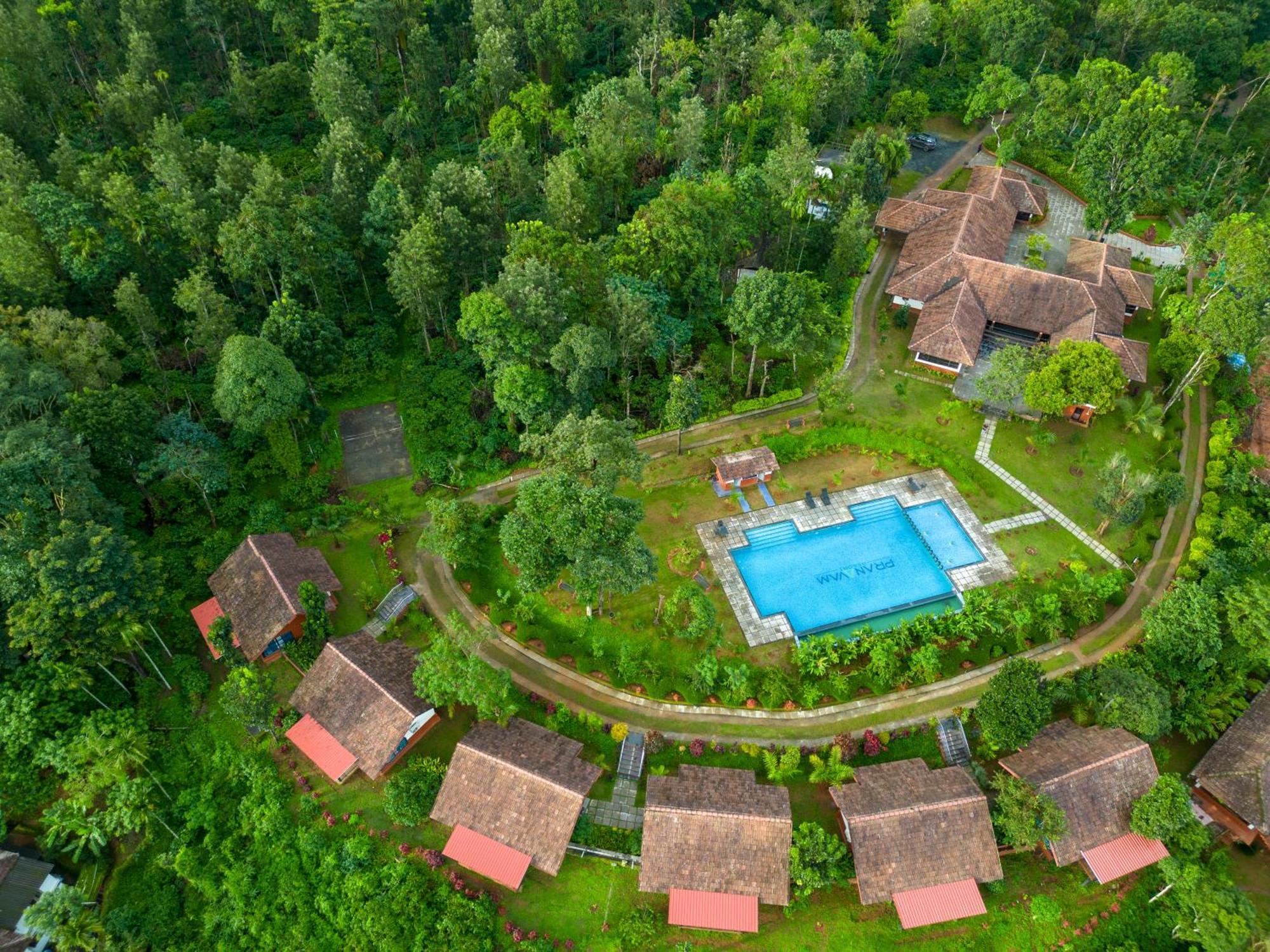 Pranavam Resort & Spa Tariyod エクステリア 写真
