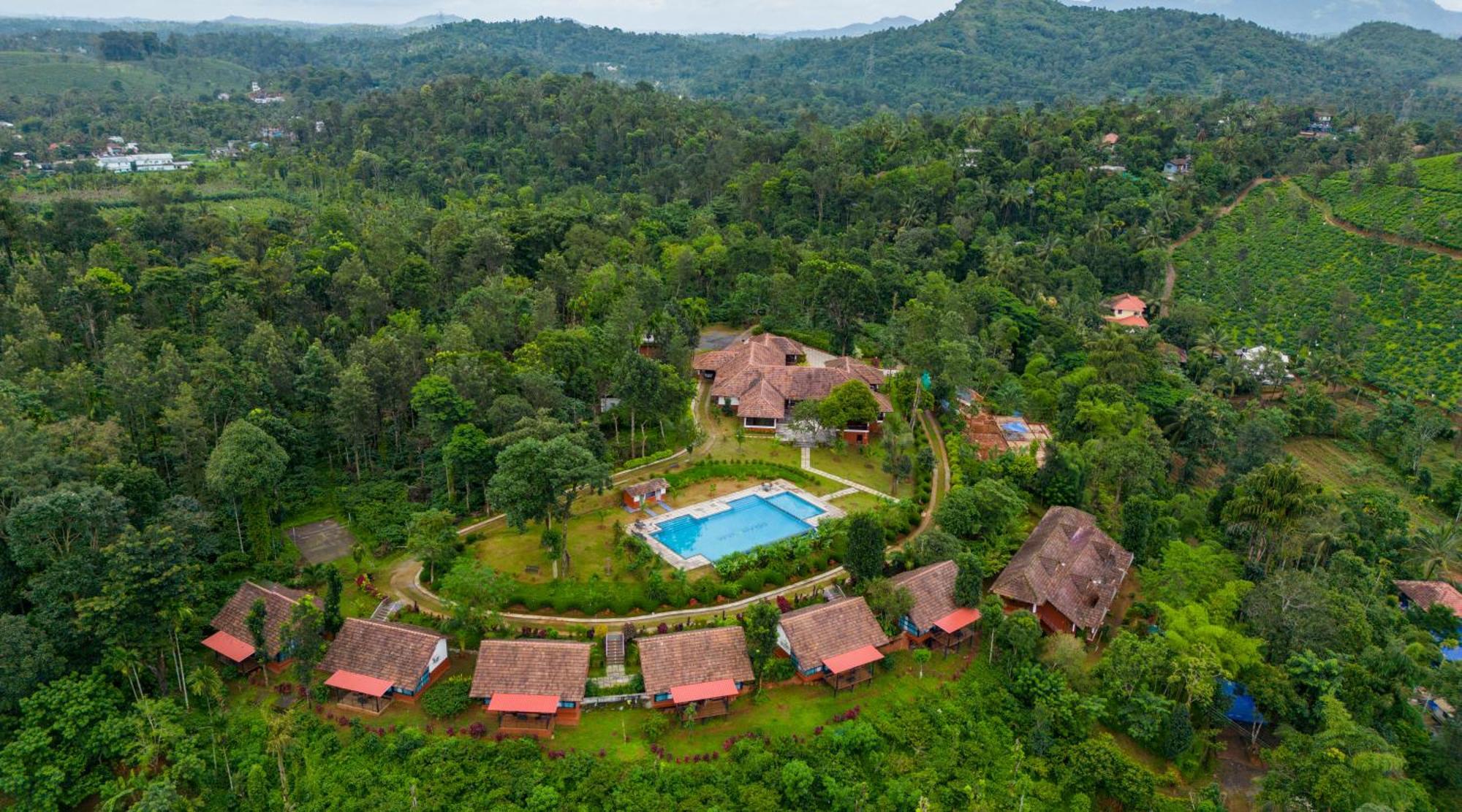 Pranavam Resort & Spa Tariyod エクステリア 写真